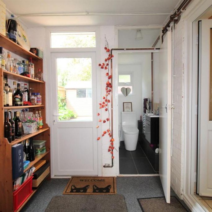 3 bedroom detached house to rent - Photo 1