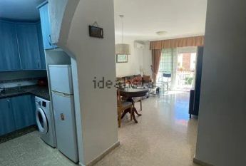 Alquiler de piso en Urbanización Santa Rosa