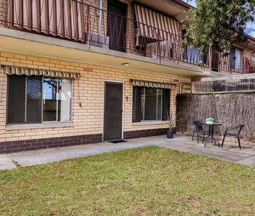 Modern & Convenient Living Between City and Sea - Photo 2