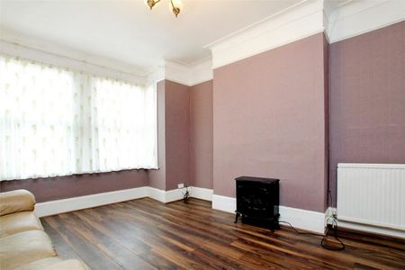 Wynndale Road, London E18 - Photo 3