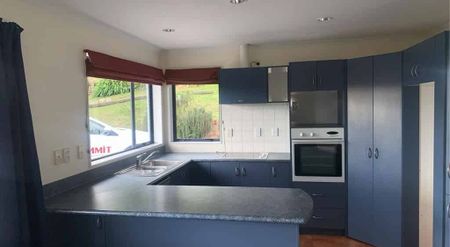 Quiet Property in Win Pl - Photo 5