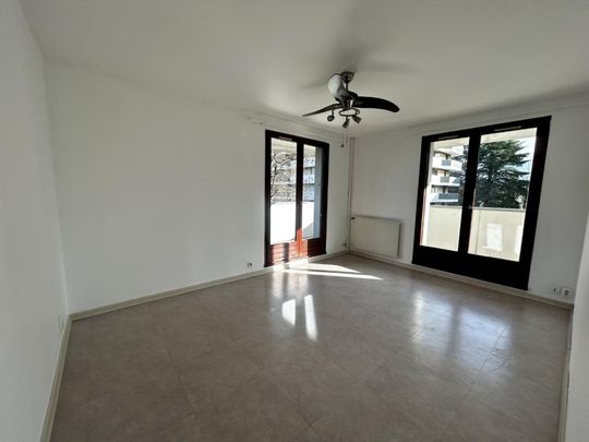 Location Appartement 3 pièces 68m² LA MOTTE SERVOLEX 73290 - Photo 1