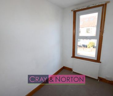 2 bedroom maisonette to rent - Photo 5