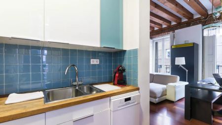 2-bedroom apartment for rent in Madrid - Photo 3