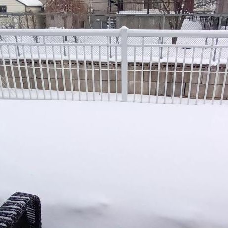 MONTRÉAL NORD BEAU 5 1/2 AVEC TERRASSE - Photo 1