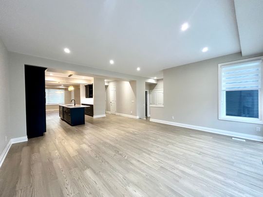 For Lease - 5091 Bridge Street Unit# Upper, Niagara Falls, Ontario - Photo 1