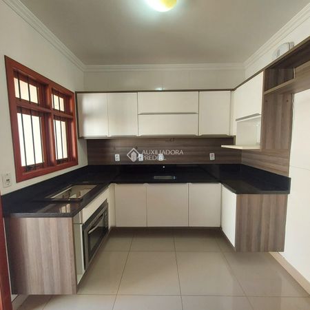 Casa com 2 quartos e 66m² para alugar em São José, Canoas. - Photo 4
