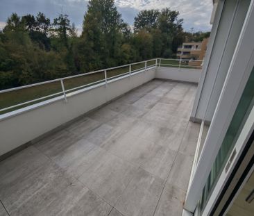 REPRISE DE BAIL - Appart. 2.5p de 54m2 sans vis à vis - Photo 4