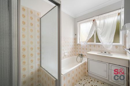 49 Collings Street, Pearce ACT 2607 - House For Rent | Domain - Photo 2