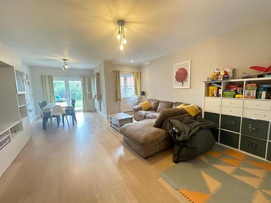 4 bedroom house to rent - Photo 1