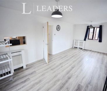 2 bedroom apartment to rent Canvey Walk, Chelmsford, Essex, CM1 - Photo 1