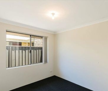 20 Beauchamp Loop, Wellard WA 6170 - House For Rent | Domain - Photo 2