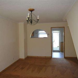 Alder Close, Heathfield, East Sussex, TN21 - Photo 2