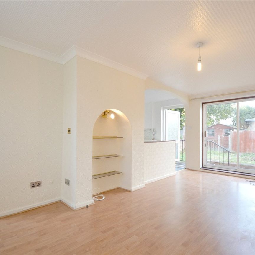3 Bed Terraced House, Denmark Road, SE25 - Photo 1