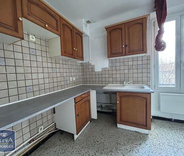 Location Appartement 3 pièces 38m² CARPENTRAS 84200 - Photo 4