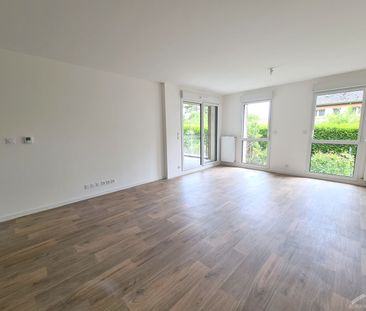 Location Appartement 3 pièces 71m² VITRE 35500 - Photo 4