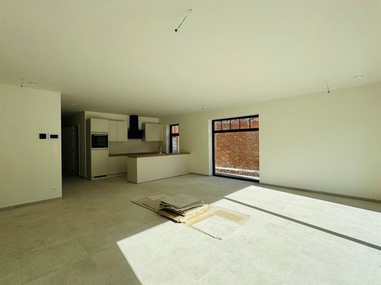 Nieuwbouwappartement op het gelijkvloers met tuin - foto 1
