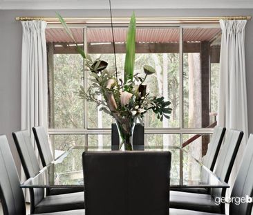 Bellbird Lodge - 4 Bedroom Family Home with Pool! - Photo 3