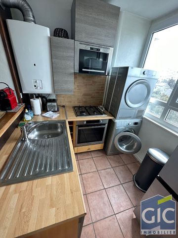 Location Appartement 2 pièces 40m² - Photo 3