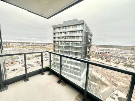 For Lease - 4878 Powers Common Unit# D1311, Burlington, Ontario - Photo 3