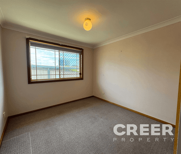 SECURE TWO BEDROOM UNIT IN GREAT LOCATION - Photo 5