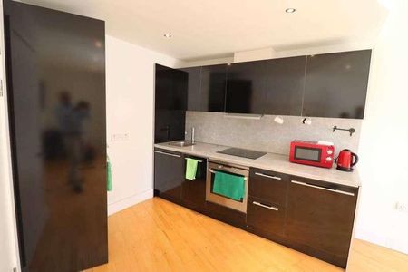 Eden Apartments, High Wycombe, HP11 - Photo 4