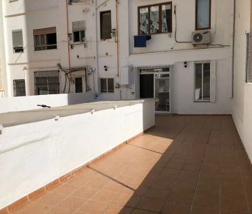 Valencia - Photo 1