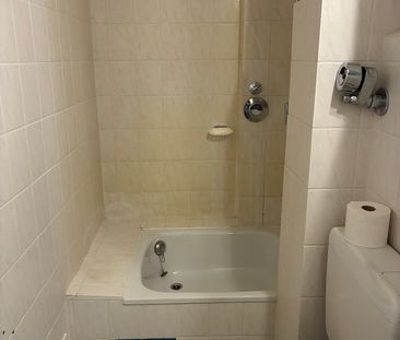 1-Raumwohnung mit großer Küche - Photo 2