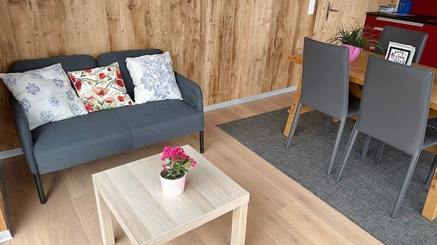 2½ Zimmer-Wohnung in Sigriswil (BE), möbliert, auf Zeit - Photo 1