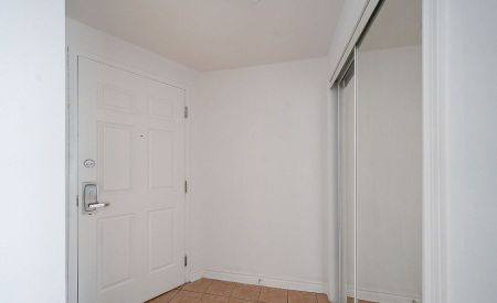 For Lease - 1407 Dupont Street Unit# 209, Toronto, Ontario - Photo 3