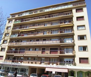 Location Appartement 1 pièce 31m² - Photo 3