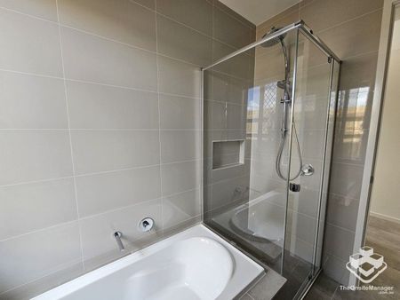 Low set with deducted air conditioner - Photo 5