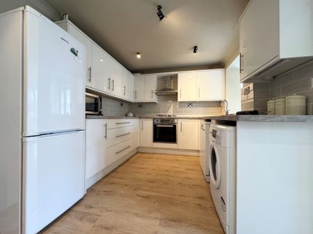 Risby Place, Beverley - Photo 4