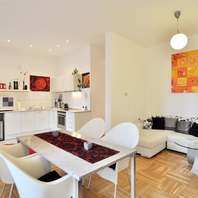 2 Zimmer in Düsseldorf - Foto 1