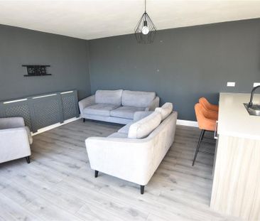 2 bedroom apartment to rent - Photo 6