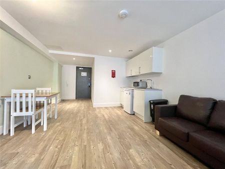 1 bedroom property to rent - Photo 3