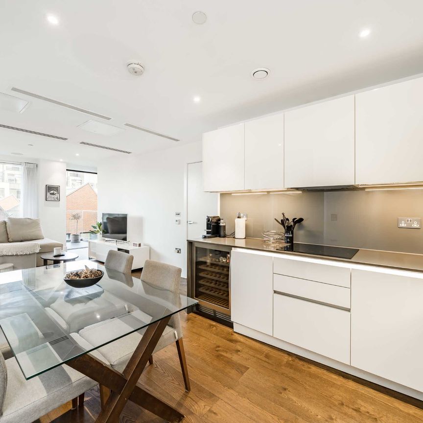 Westbourne Apartments, London, SW6 - Photo 1