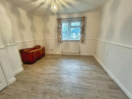 Heol Tysant, Bridgend - Photo 2