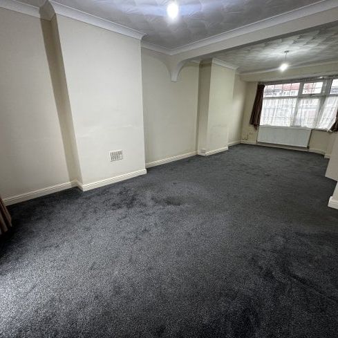 Wavertree Drive, Leicester, LE4 - Photo 1