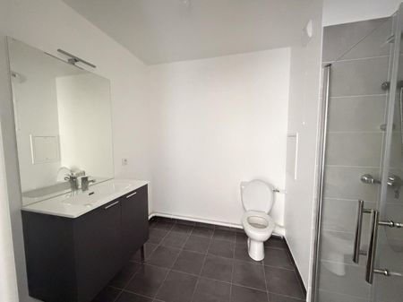 location Appartement T2 DE 40.19m² À MONTLHERY - Photo 3