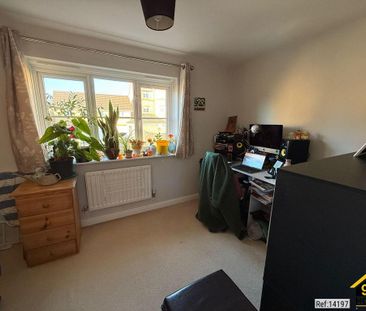 2 bedroom semi-detached house to rent - Photo 5