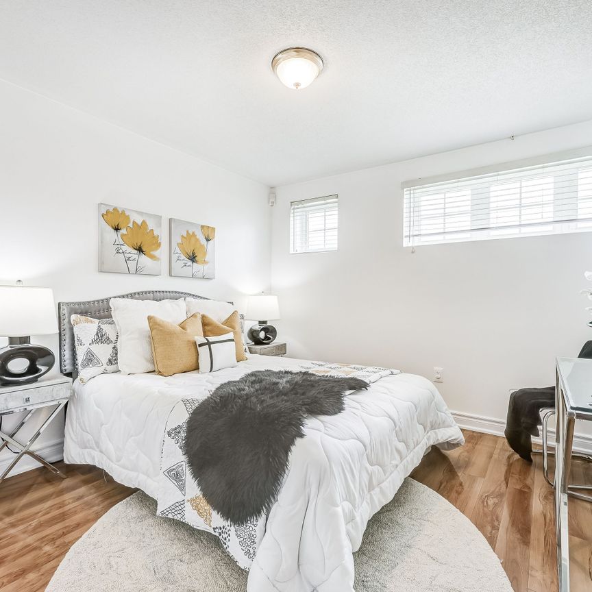 For Lease - 200 Mclevin Avenue Unit# 109, Toronto, Ontario - Photo 1