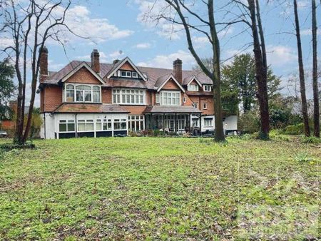 Downs Avenue, Epsom, KT18 - Photo 5