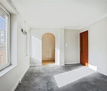 1 bedroom retirement property to rent - Photo 2