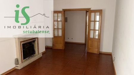 Apartamento T2 - Photo 3