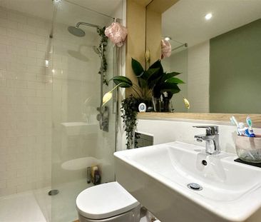 2 bedroom duplex to rent - Photo 1