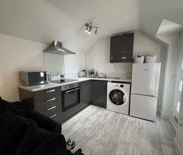 1 bedroom flat to rent - Photo 4