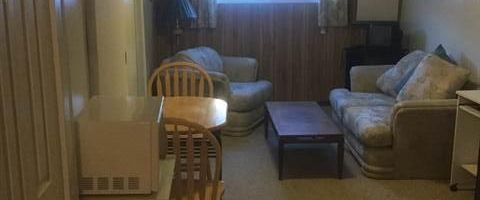 Great location, Quiet, Clean, Comfortable Suite, Utilities Incl & Internet. see ad details — 1 Bedroom - Photo 1