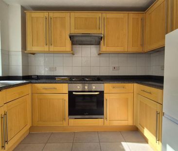 Close To General Hospital, So16 - Photo 3