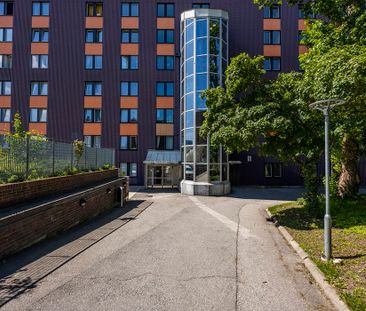 Röntgenvägen 5, Flemingsberg - Photo 1